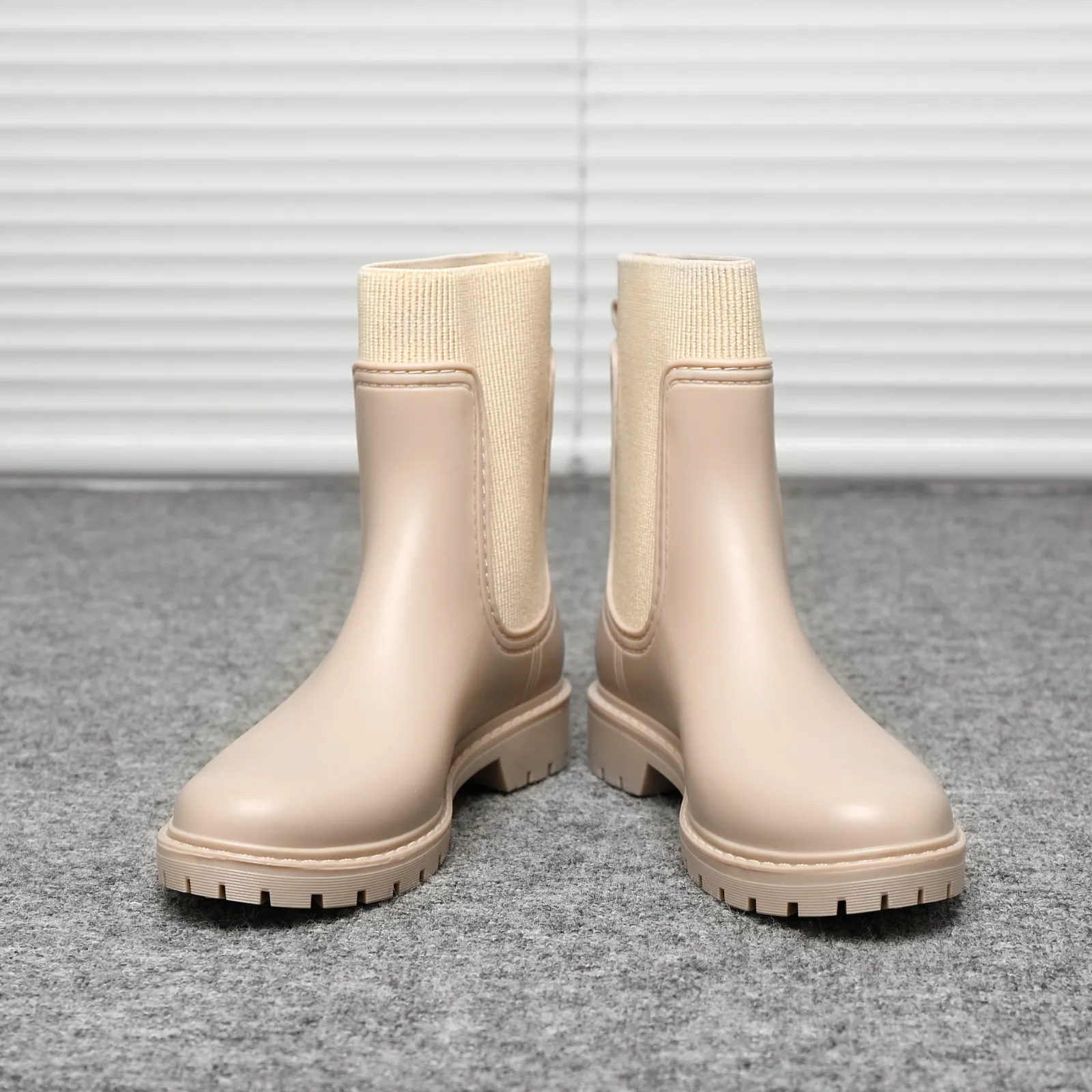 IVACHY Women's Waterproof Chelsea Boots – Ankle-Length, Slip-Resistant, Pull-On Rain Boots with 3 cm Block Heel- Wellie booties BG-594