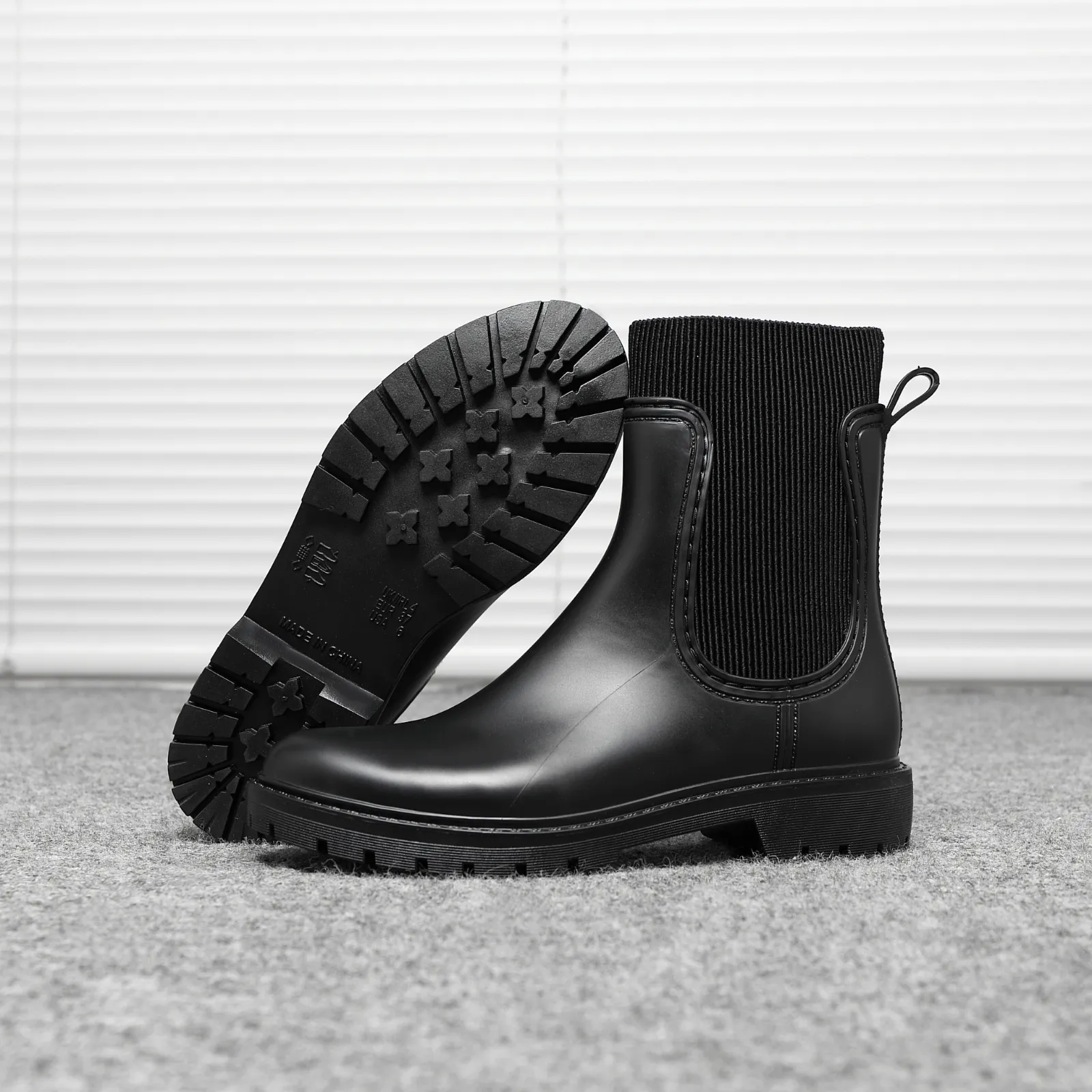 IVACHY Women's Waterproof Chelsea Boots – Ankle-Length, Slip-Resistant, Pull-On Rain Boots with 3 cm Block Heel- Wellie booties BG-594